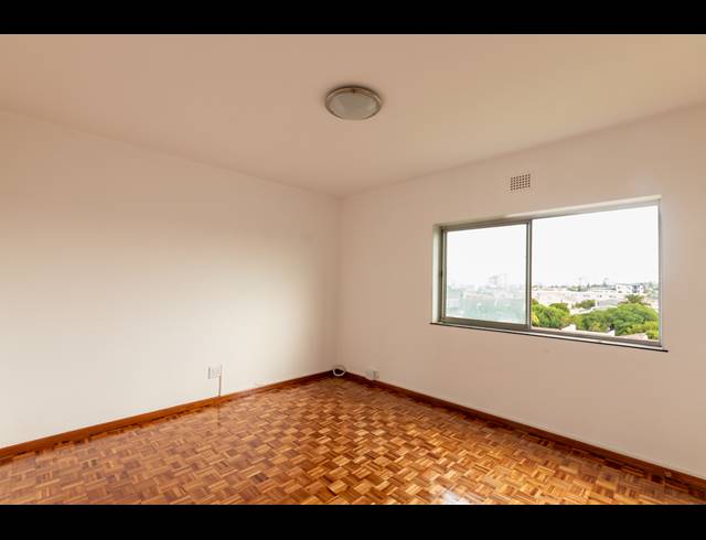 3 BEDROOM APARTMENT TO LET IN TABLE VIEW